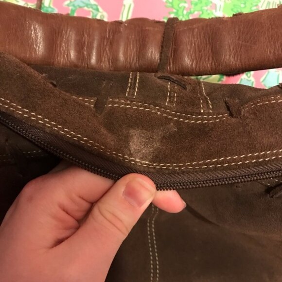 Tod's Brown Suede Shoulder Bag with Tassels - Picture 6 of 8